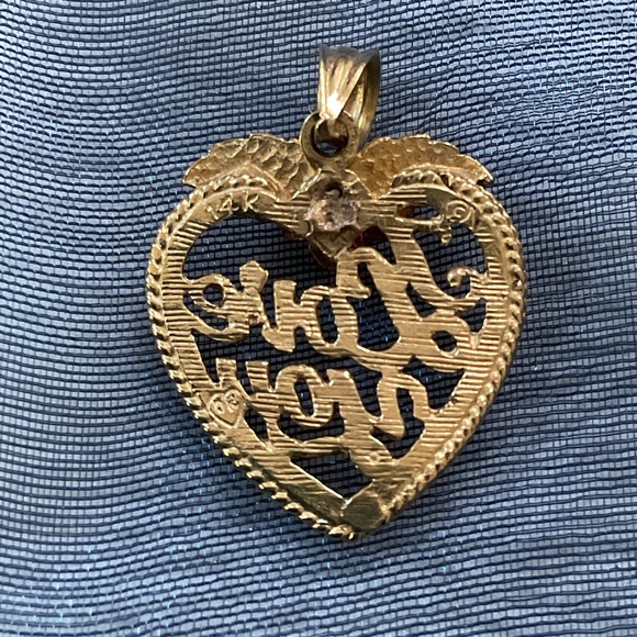 Vintage 14K Gold “I Love You” Heart Pendant Carla Corp Rose Detail - Picture 3 of 14